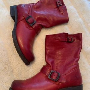 FRYE Boots